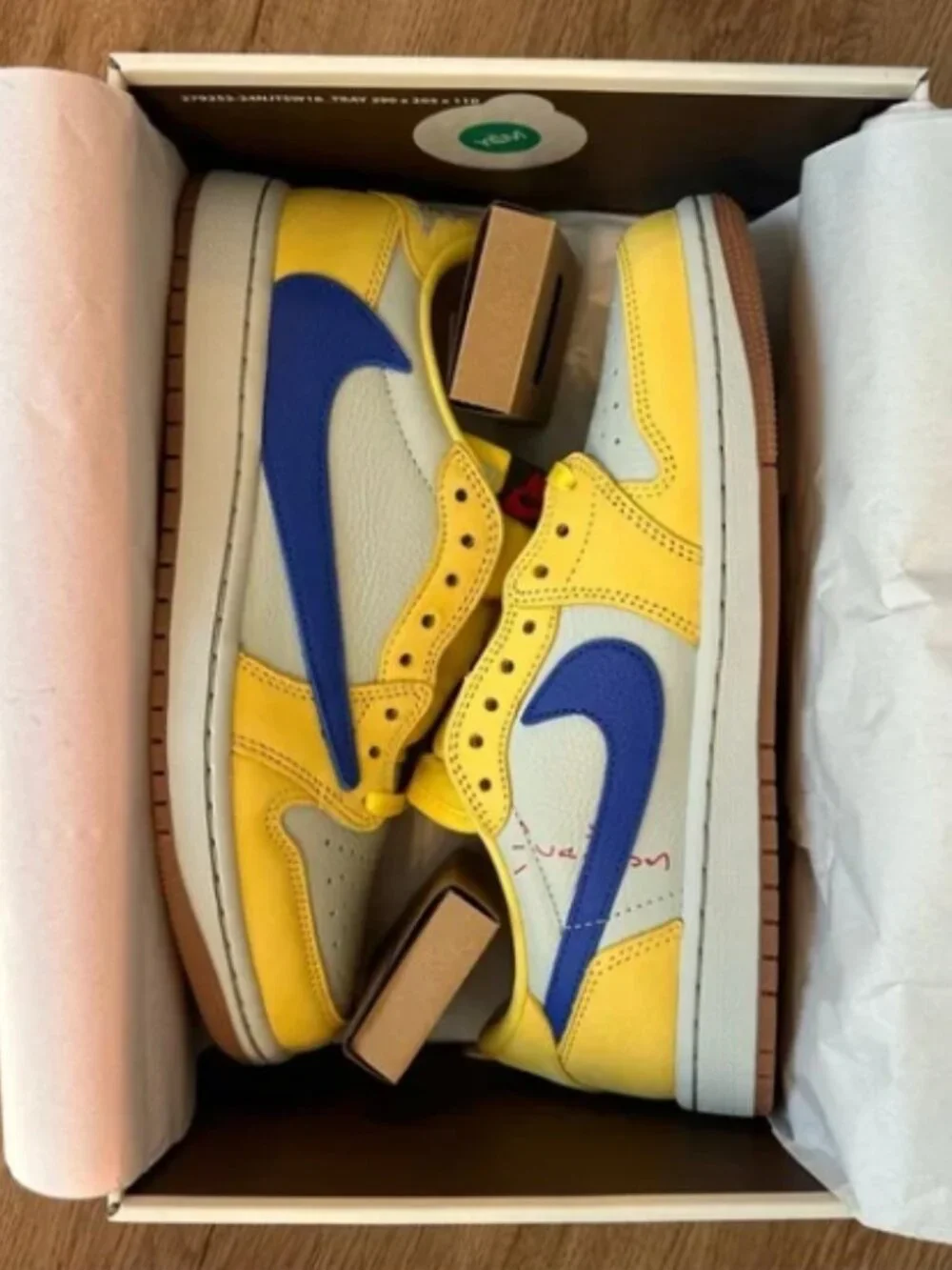 NWT Nike Air Jordan 1 Low OG x Travis Scott “Canary” Sneakers